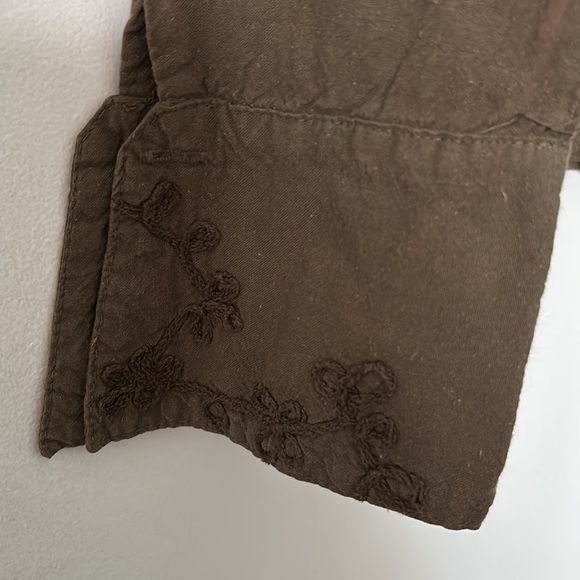 American South Side size Medium brown embroidered top - Picture 5 of 8